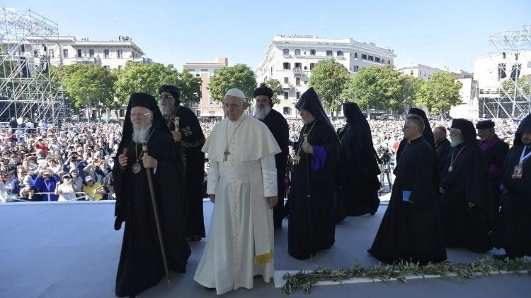 Το άλλοθι του οικουμενισμού! Συμπροσευχή για τους Χριστιανούς στην Μέση Ανατολή (ΒΙΝΤΕΟ)